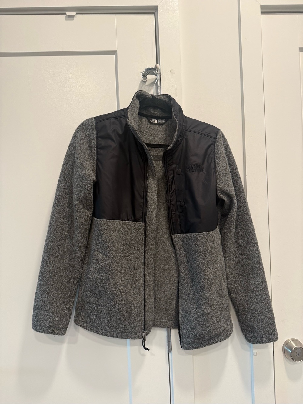 North Face fleece jacket S